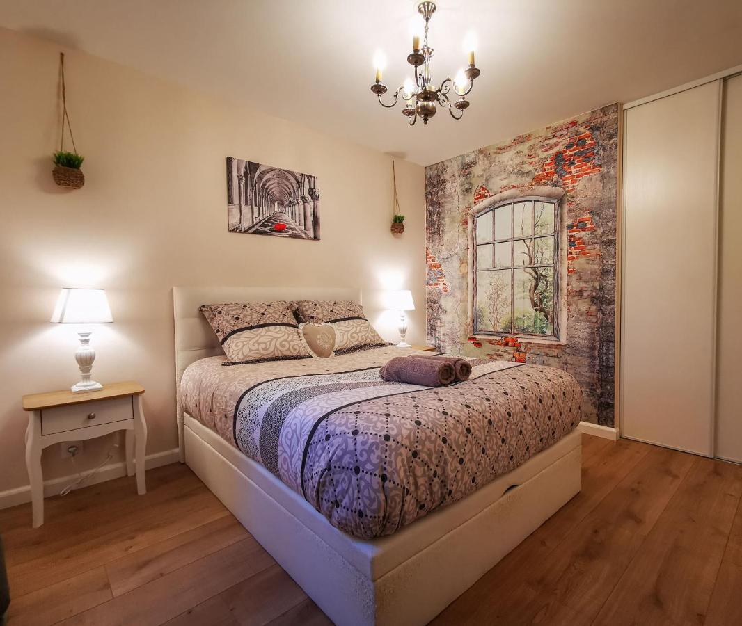 Leman Holidays - Le Chatelain Lägenhet Thonon-les-Bains Exteriör bild